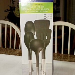 Oster Kitchen 5 Piece Tool Set NWT